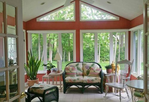 Sun room Alside replacement windows, window installation. Family owned business serving Carmel, Fishers, Indianapolis, and surrounding counties in Indiana since 1994.